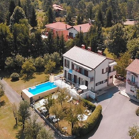 Guest House Surina App Surina'S Green Holiday Rupa Exterior photo